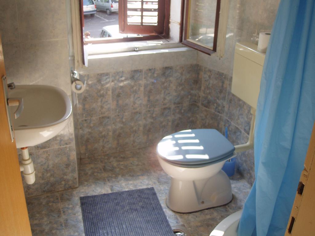 Guesthouse Kuca Na Sterne Lovran Habitación foto